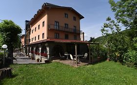 Albergo Bucaneve